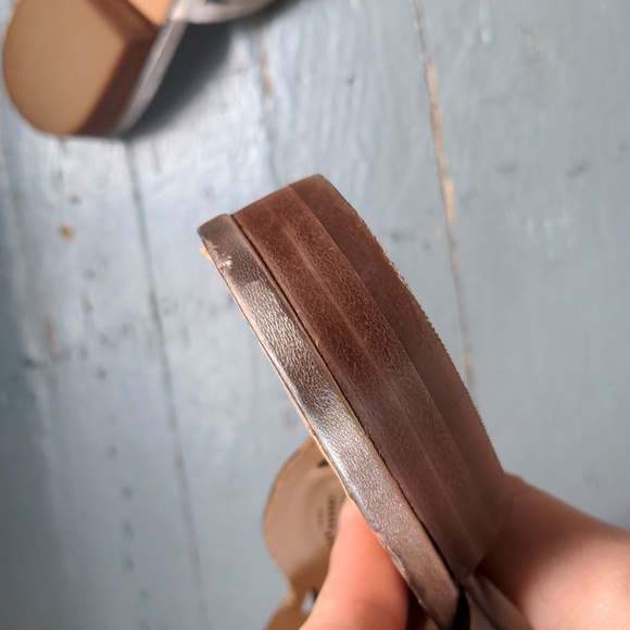 Vince Camuto metallic silver mule slides - Picture 7 of 8